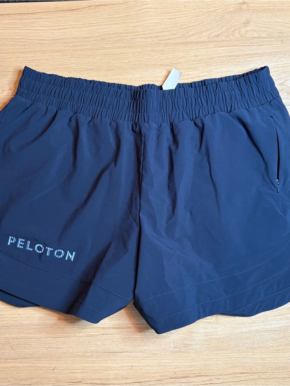 Peloton Women’s Navy Athletic Shorts Medium Elastic Waistband - Picture 2 of 6